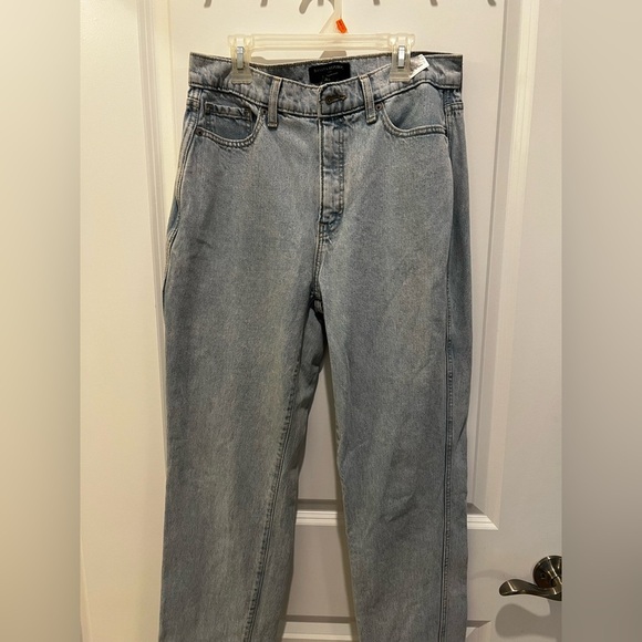Banana Republic High Rise Light Wash Curvy Straight Leg Jeans Size 28 - Picture 10 of 11